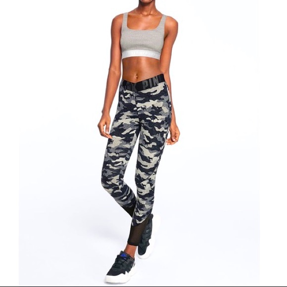 PINK Victoria's Secret Pants - Pink Victoria Secret NWOT High Waisted Camo Dog Leggings SZ:M